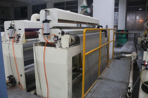 Doppelseitige weiche BOPP-EVA-BOPP-Wärmelaminierungsfolie 18 - 25 Mikron für Laminat aus Pappe