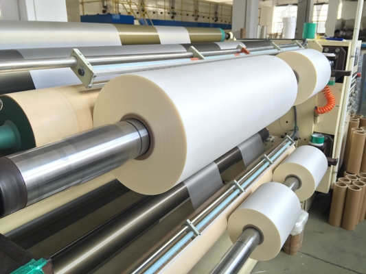 15 Mikrometer BOPP-Wärmelaminierungsfolie für gedruckte Pappe oder Papierlaminierung