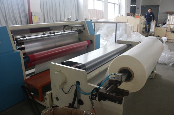 Dauerhafte Lamination Garantierte BOPP-Wärmelaminierungsfolie mit 3" Papierkern und 350mm*3000m Rollgröße